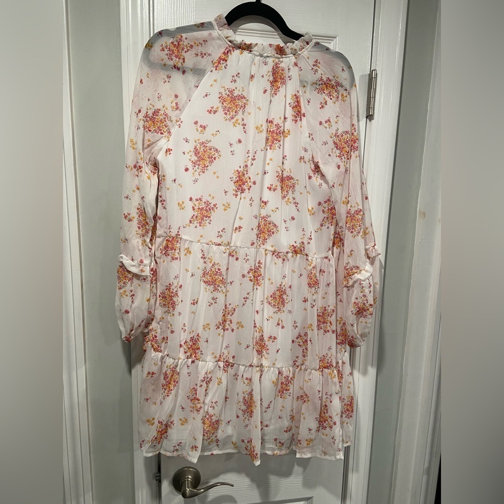 NWT Vince Camuto Size M White Floral Ruffle Flowy Long Sleeve Sheer Mini Dress - Picture 10 of 14